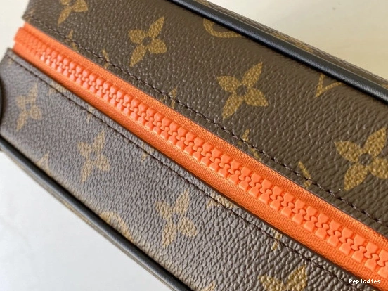 Cheap VUITTON LOUIS TRUNK SOFT 0713